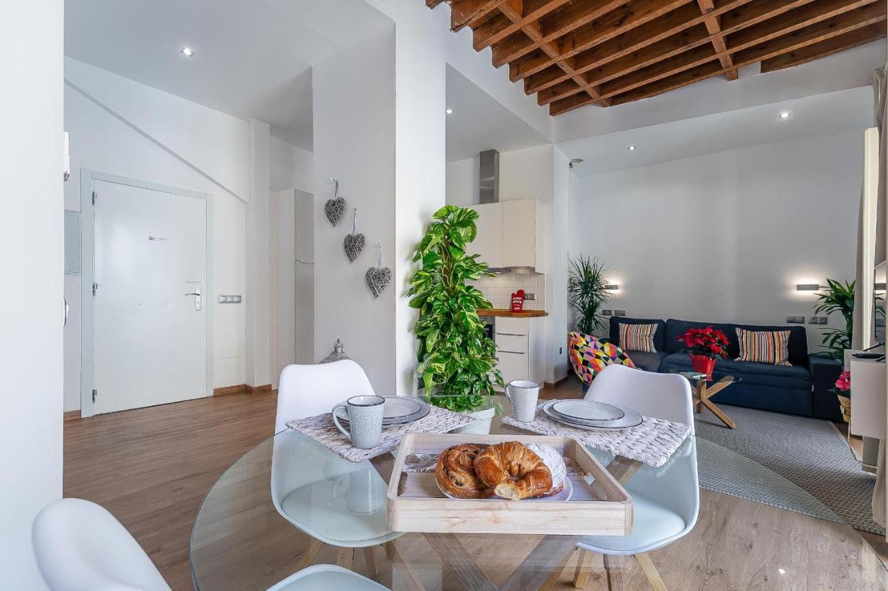 Deluxe Larios Malaga Center Apartment Luaran gambar