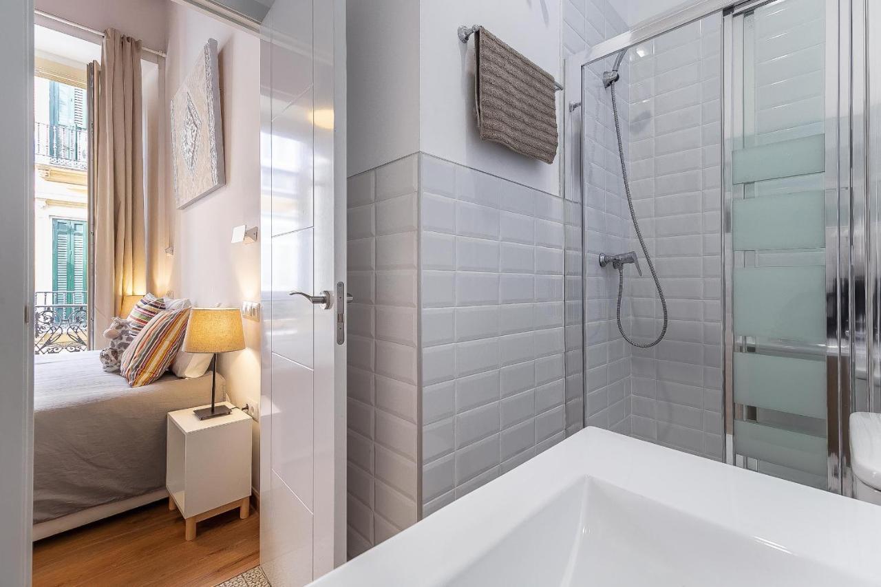 Deluxe Larios Malaga Center Apartment Luaran gambar